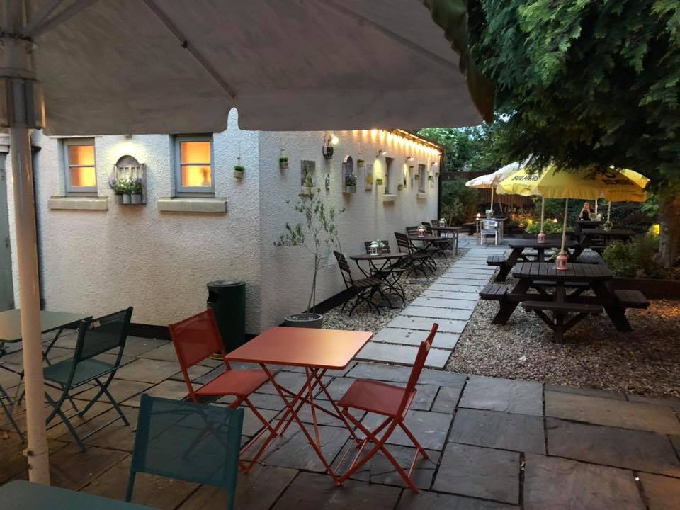 mezze-downend-bristol-garden