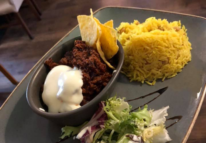 mezze-downend-bristol-plate-of-food-02-home